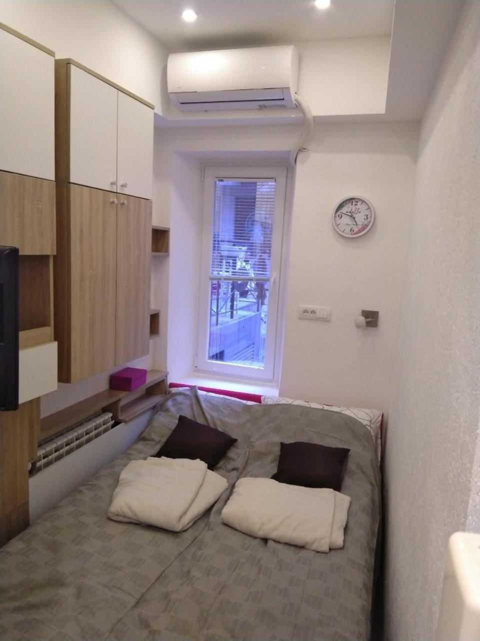 City Center Room Belgrado Buitenkant foto
