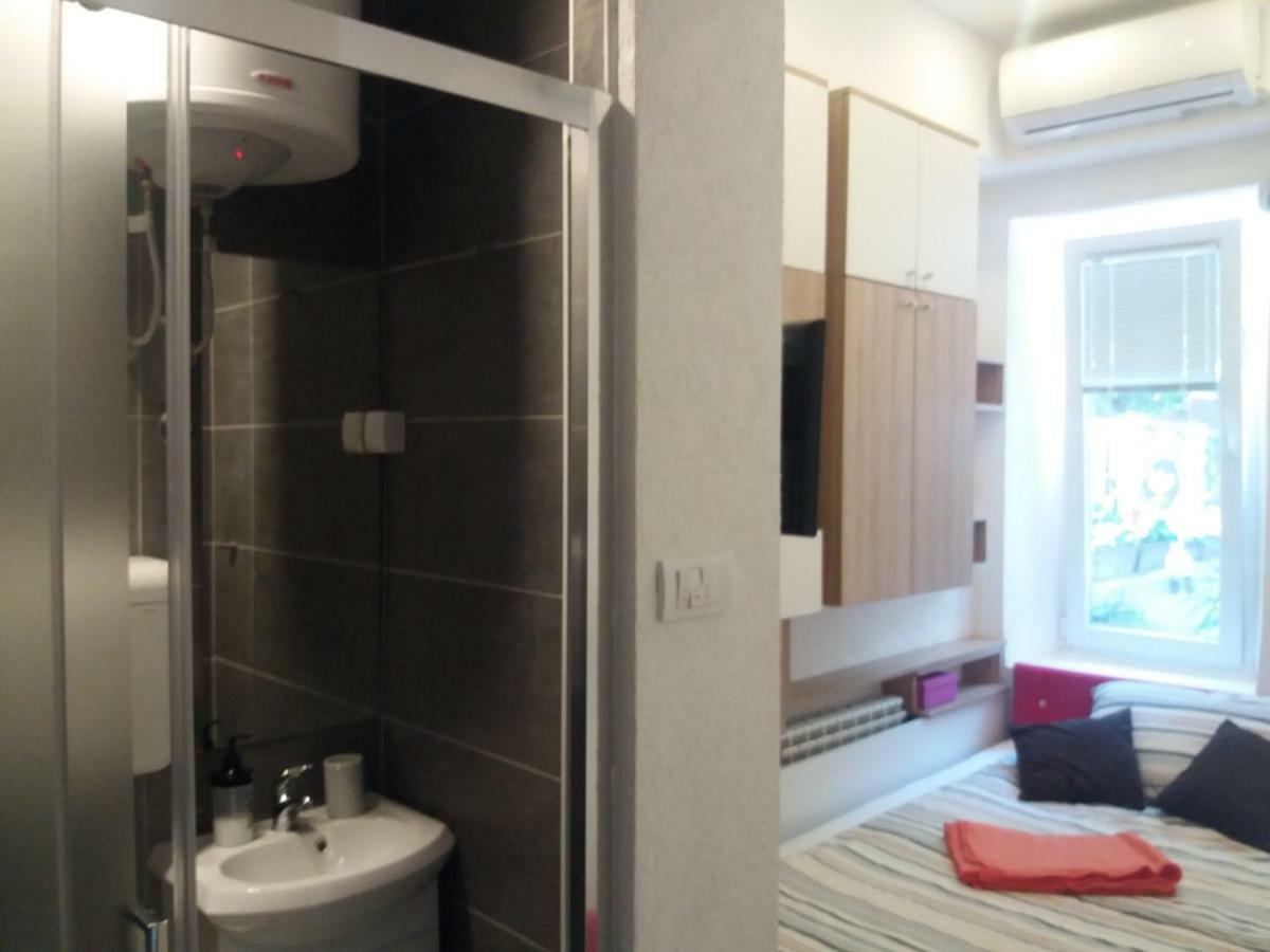 City Center Room Belgrado Buitenkant foto