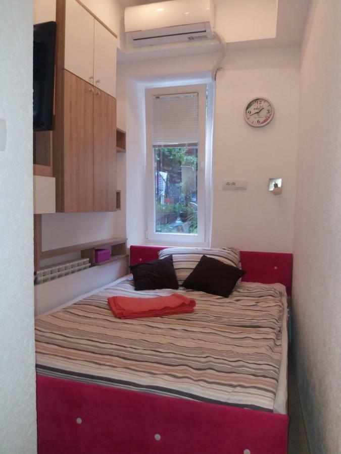 City Center Room Belgrado Buitenkant foto